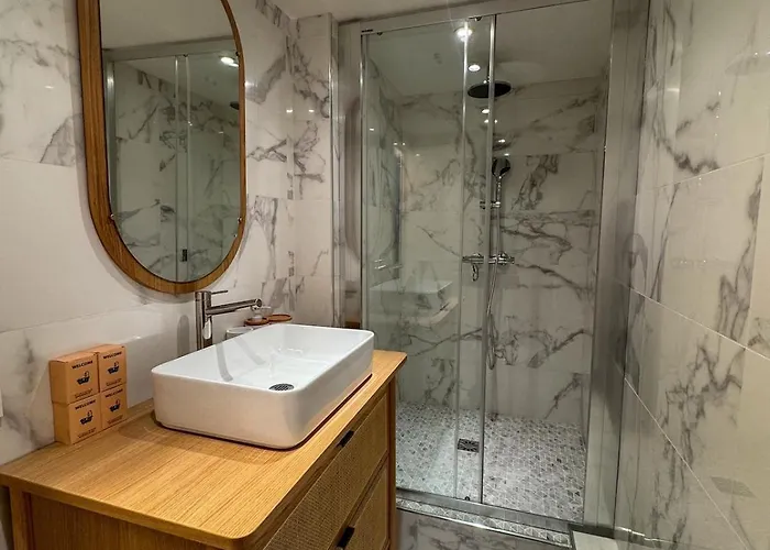 Le 54 Mirabeau - Au Coeur De *