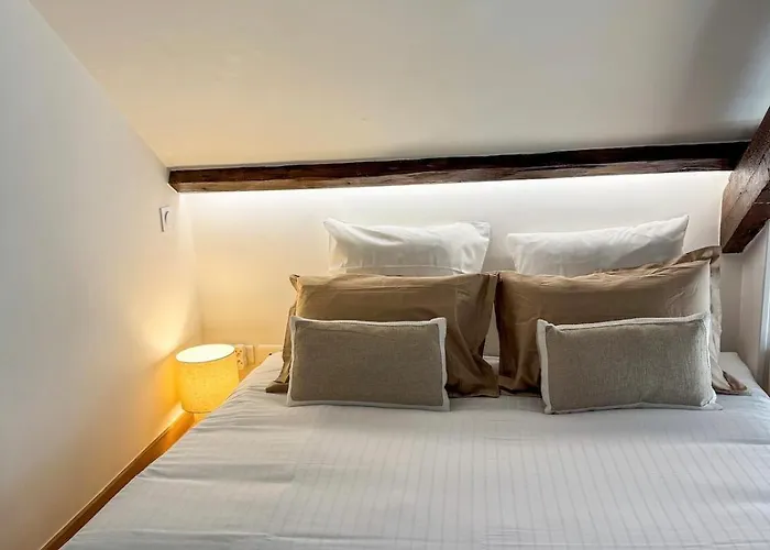 Le 54 Mirabeau - Au Coeur De Apartment